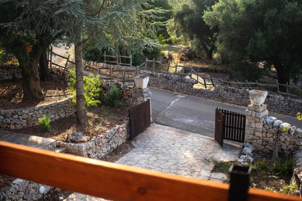 Villa Nicole ออสตูนี ภายนอก รูปภาพ