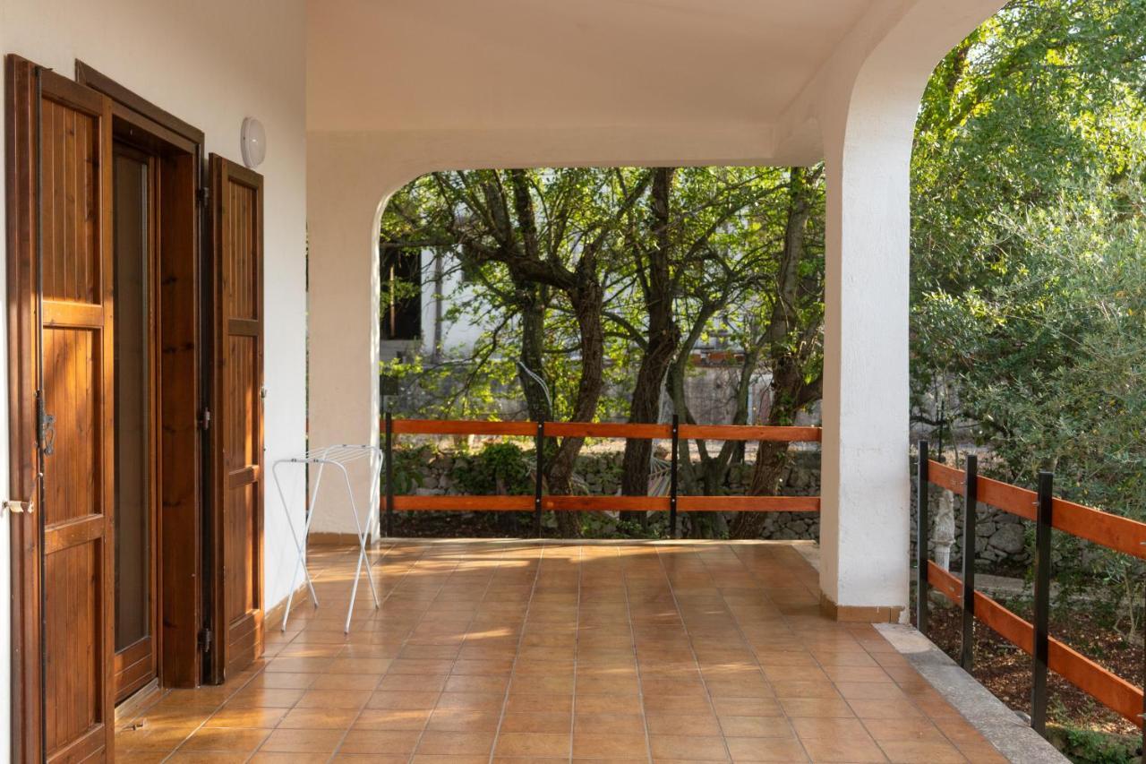 Villa Nicole ออสตูนี ภายนอก รูปภาพ